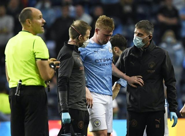 昔日承诺终无法兑现阿圭罗以泪水告别曼城传奇生涯