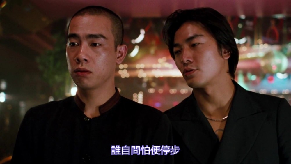 相比起他们的人气和地位来说,陈小春还有一定的距离,但是《古惑仔》