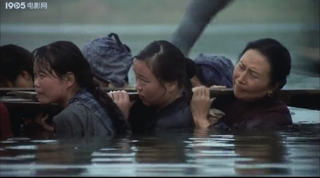 红嫂沂蒙沂蒙六姐妹中的人桥情节哪个最感人