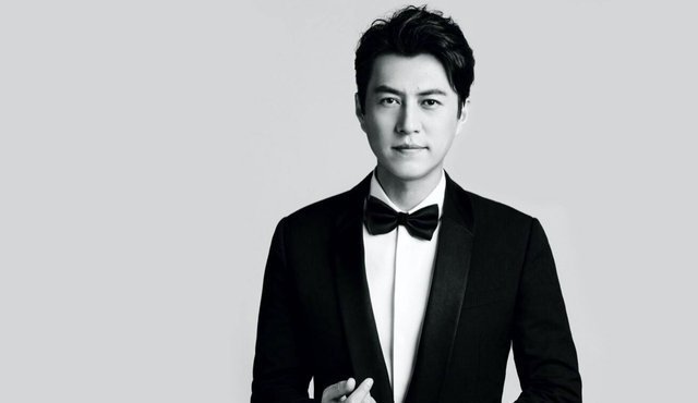 继靳东 雷佳音 张嘉译过后 又一位大器晚成的中年大叔如今霸屏 腾讯新闻