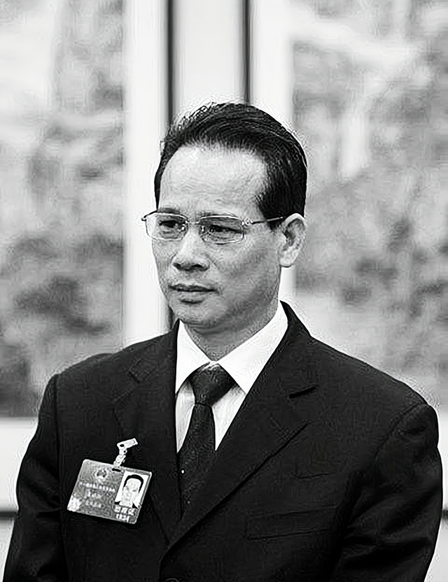 东莞酒店涉黄案:主犯"太子辉"曾涉足政商两界,最终却锒铛入狱_腾讯