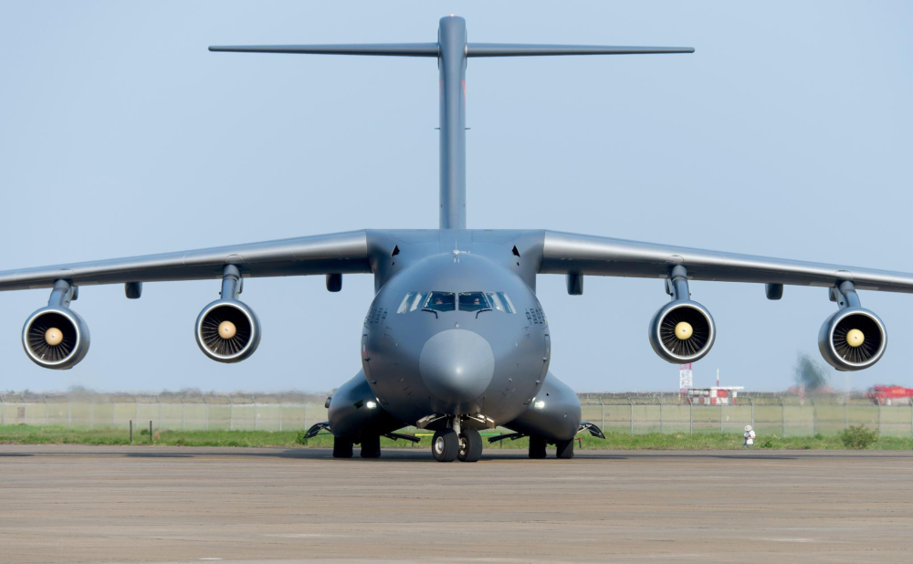 浅谈我军400吨级大型战略运输机需求