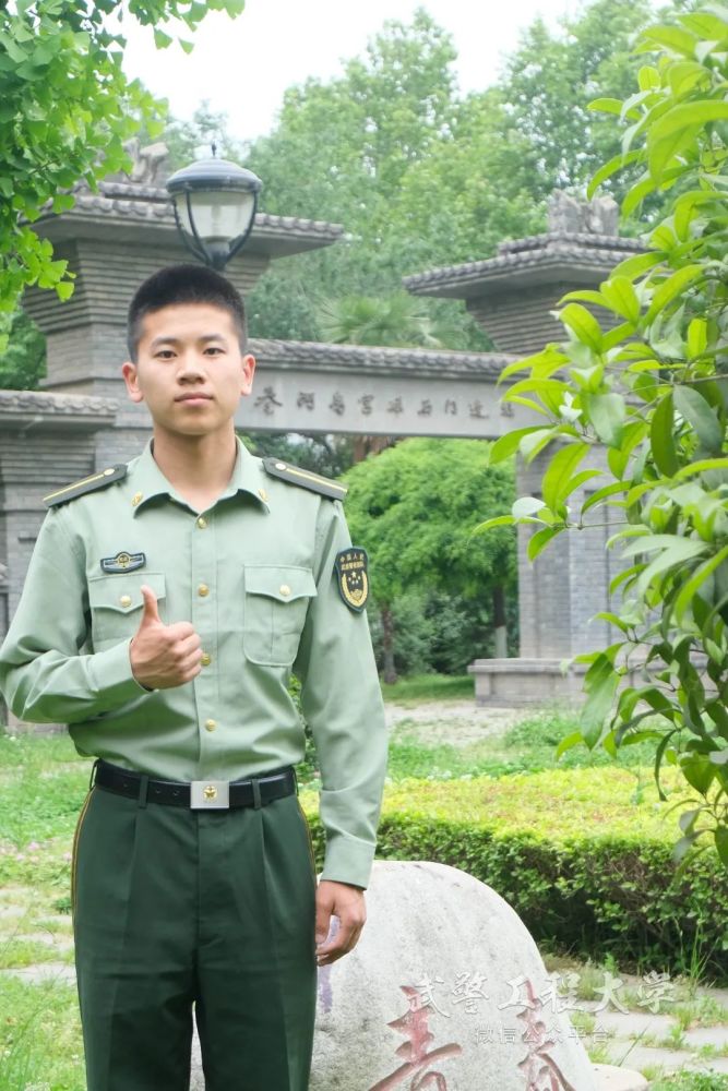 何以担重任|军校学员的青春修炼手册_腾讯新闻