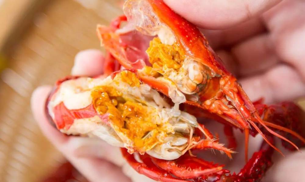 小龙虾的头可以吃吗