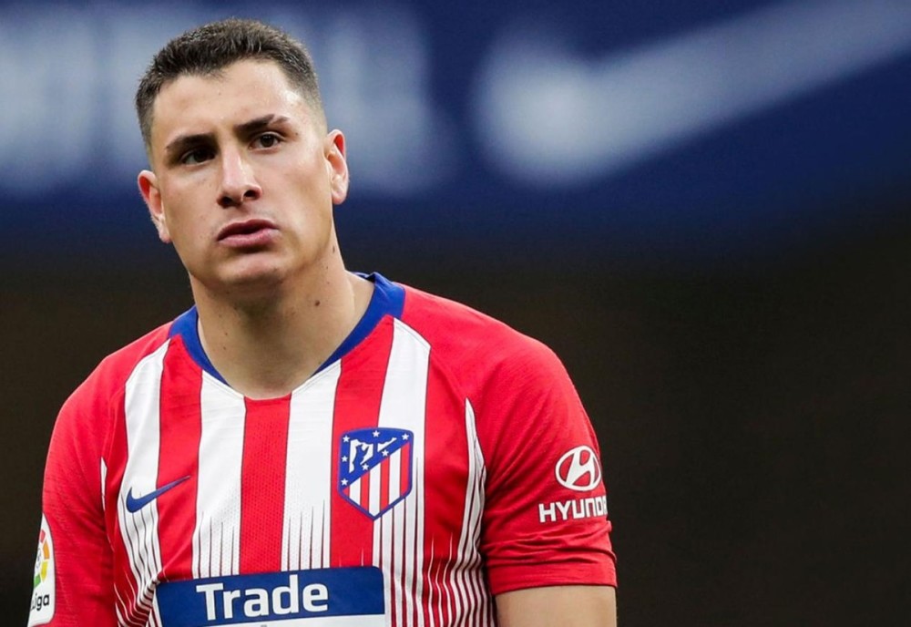 先谈队中老臣子何塞·吉梅内斯,在前队长戈丁离队后,大家一直都期待着