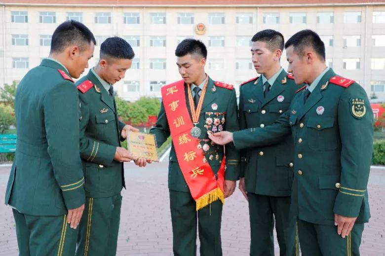 喜报!武警部队这场评选活动,山西武警2人入围_腾讯新闻