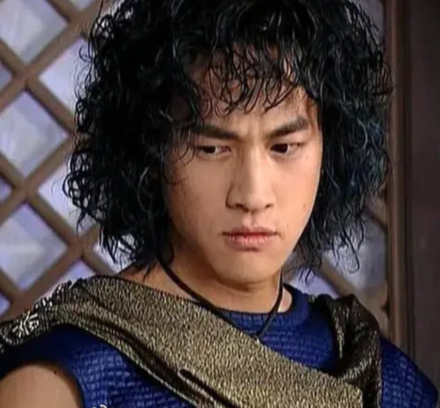 每一个都经典又雷人,颜值高也辣眼|古装剧|颜值|步惊云|何润东|钟汉良