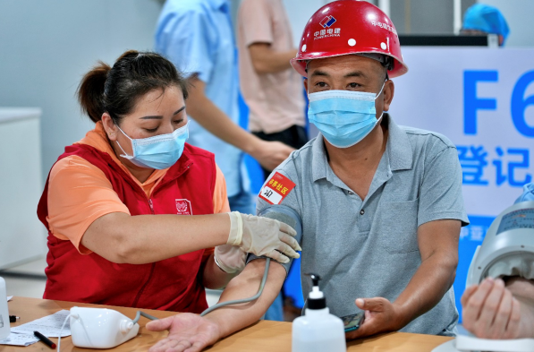 疫情防控进行时!宝安"志愿红"在行动