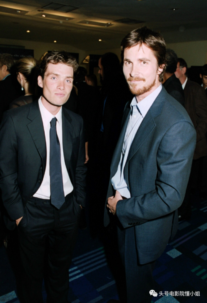 里成为了另外一个让人印象深刻的角色:心理学教授乔纳森·克莱恩,也是