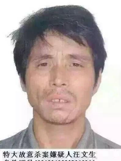 一直到2015年8月21日,母亲去世,需要回家奔丧,何五云这才再次回到天桥