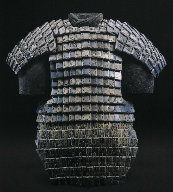 木甲,竹甲,藤甲防护性能不错,可是却有一个最大的短板,就是不能防火.