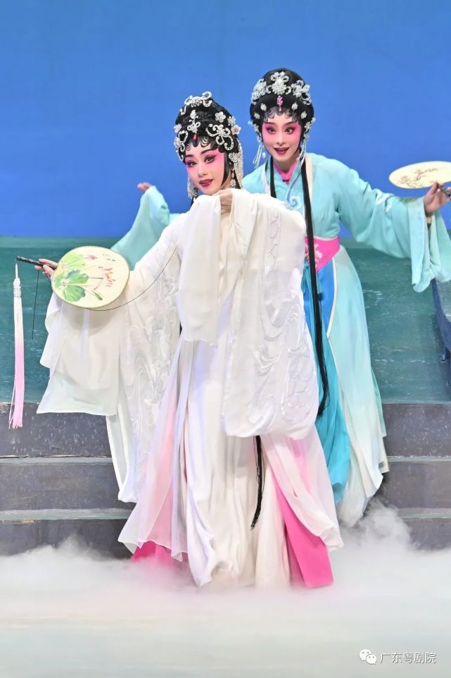 粵劇藝術全國巡演(銀川站)在寧夏人民劇院成功舉辦,國家一級演員,文華