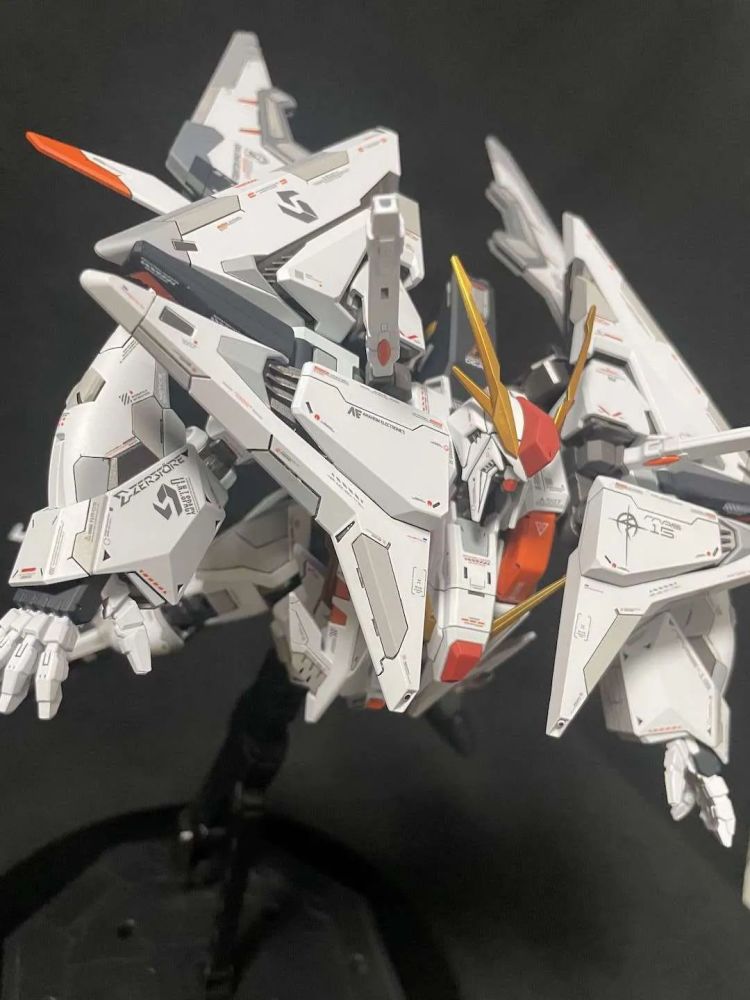 佳作像赛车一样的hguc柯西高达