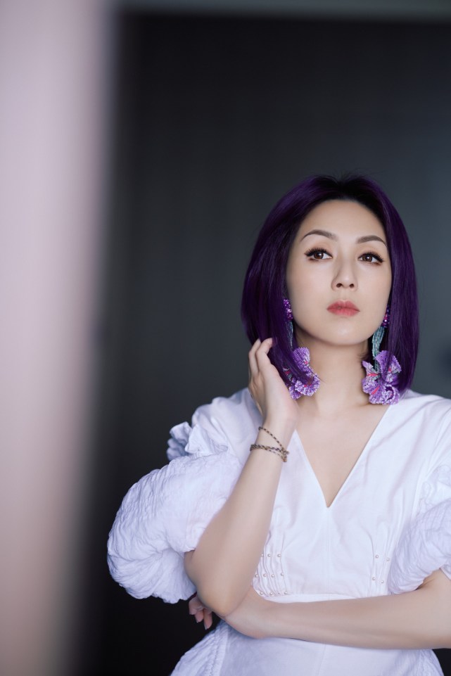 杨千嬅为歌而赞再唱经典金曲重现春娇经典台词