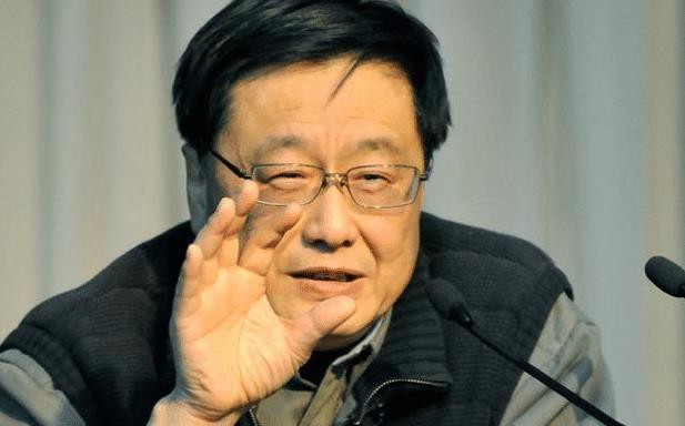 2005年王文澜抛弃倪萍和白内障儿子如今67岁过得怎么样了