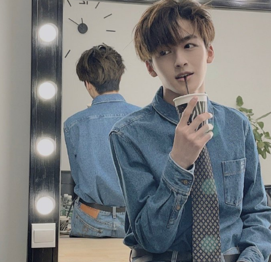 趁着r1se毕业照公布,我们也大概来预测一下成员毕业之后的发展.