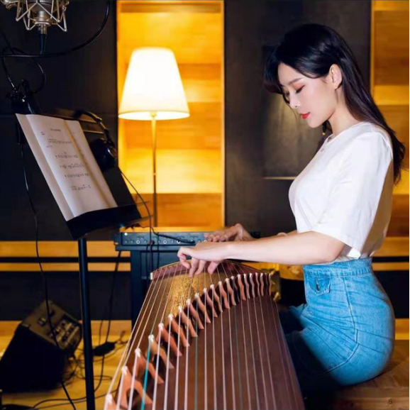 古筝筝儿再登"momotv",为陌陌网友们奏响战歌