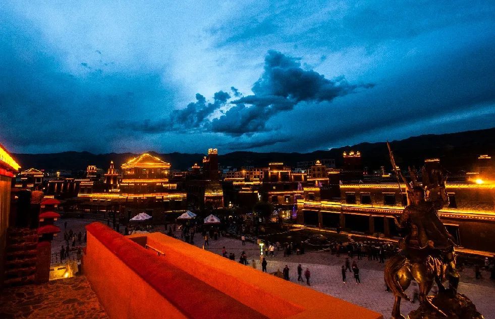 甘孜格萨尔王城一场跨越千年时光的人文盛宴