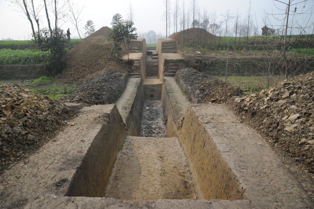 遗址游梗子西段探沟当宝墩开始修筑外城墙时,都江堰芒城,崇州双河古城