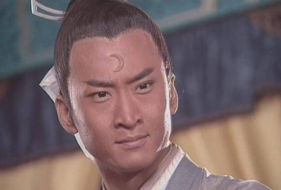 电视剧中的包青天在历史中真实存在揭秘老包的月形脑门