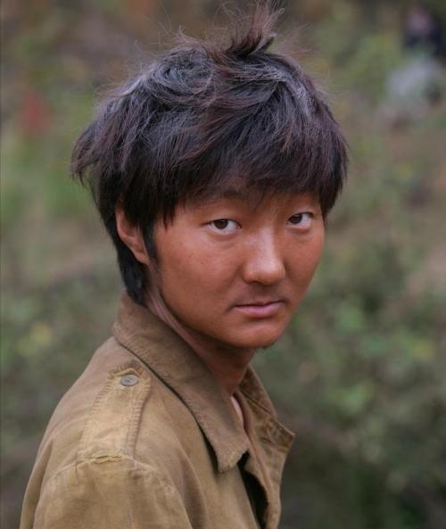 颜值不高情史却很丰富丑男人王大治到底有什么魅力