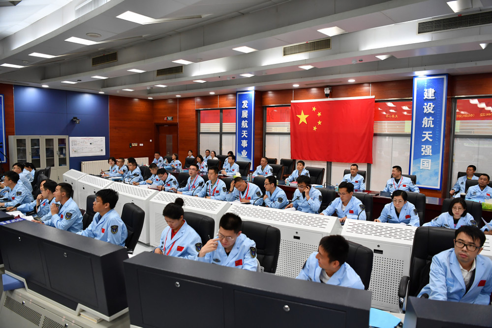 实时稳定向北京航天飞行控制中心和文昌航天发射场发送目标数据,为