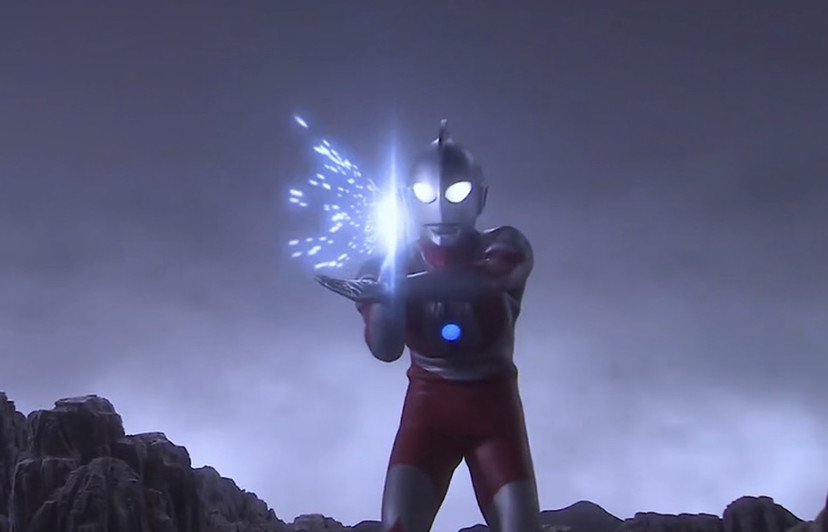 六代安东拉:登场于剧集:银河奥特曼第9集《漆黑的奥特兄弟》是黑木知