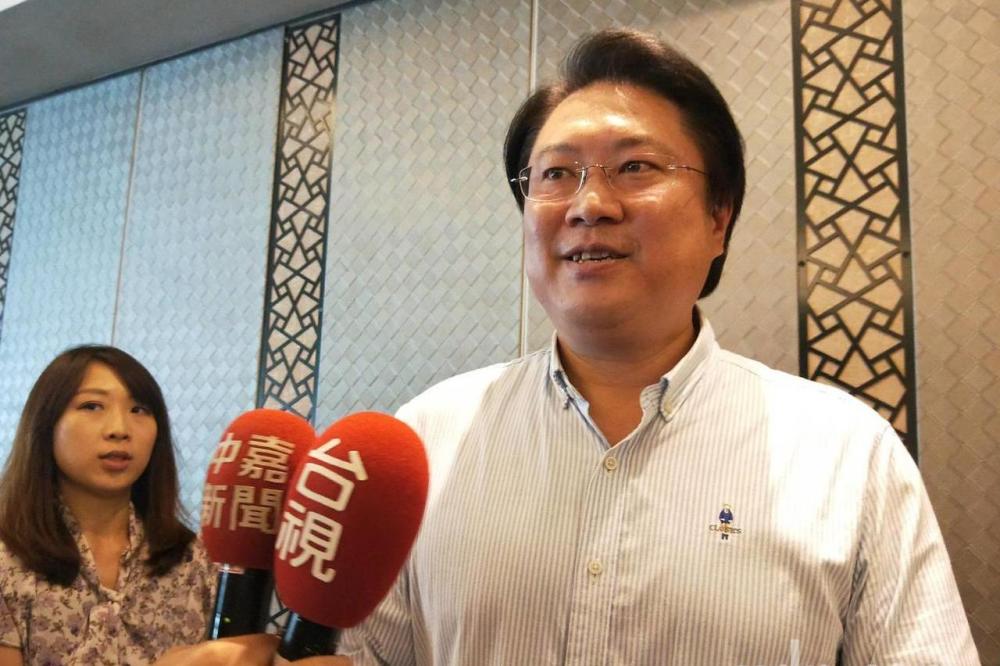 基隆市长放豪言:疫情四级警戒后台湾若"停摆",全世界大概要休克