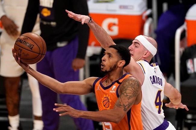 湖人 三场47＋17！CBA弃将战湖人持续爆发 他年薪只有200万美元