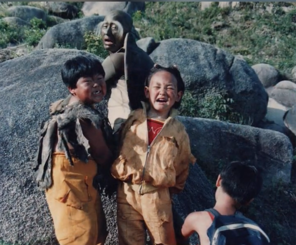 80后童年记忆小龙人两主演预祝儿童节贝贝仍然很胖