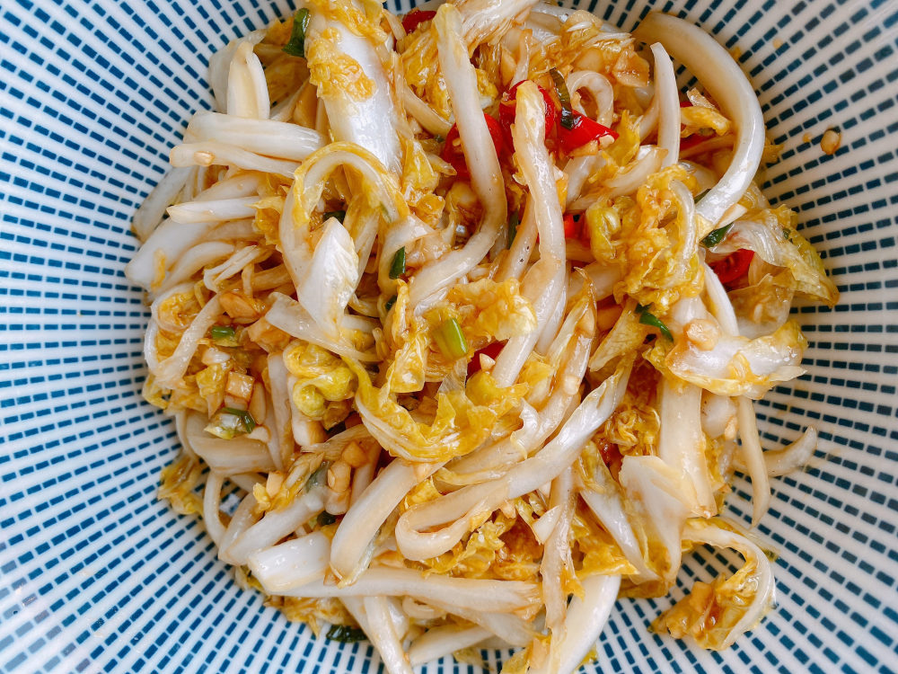 天气热没胃口试试这道菜1分钟就能学会酸辣鲜香脆爽开胃