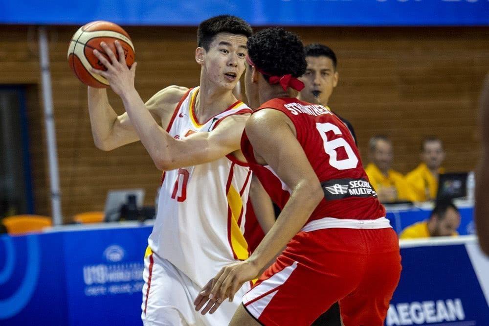 郭昊文 CBA最新消息：郭昊文宣布参加NBA选秀，有梦想的人永远值得被尊重