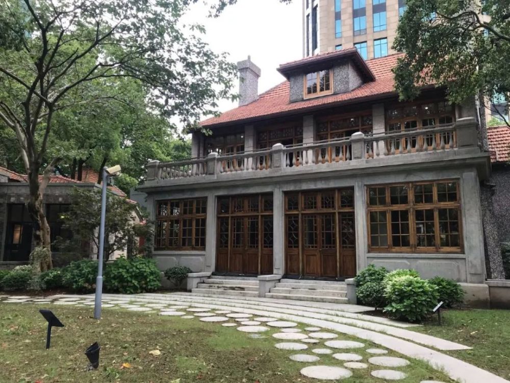 标价1.5亿的上海老洋房,买它的都是啥家庭?