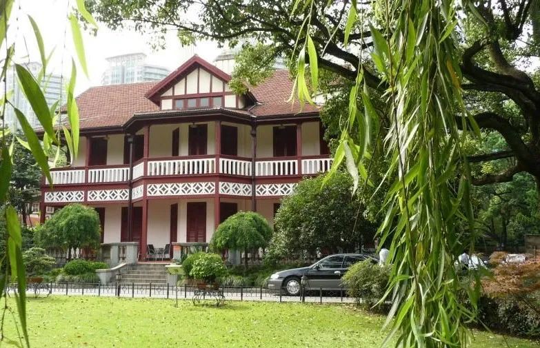 标价1.5亿的上海老洋房,买它的都是啥家庭?