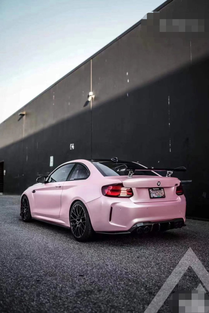 膜呗改色案例宝马m2改色樱花粉簌簌的粉来的很甜