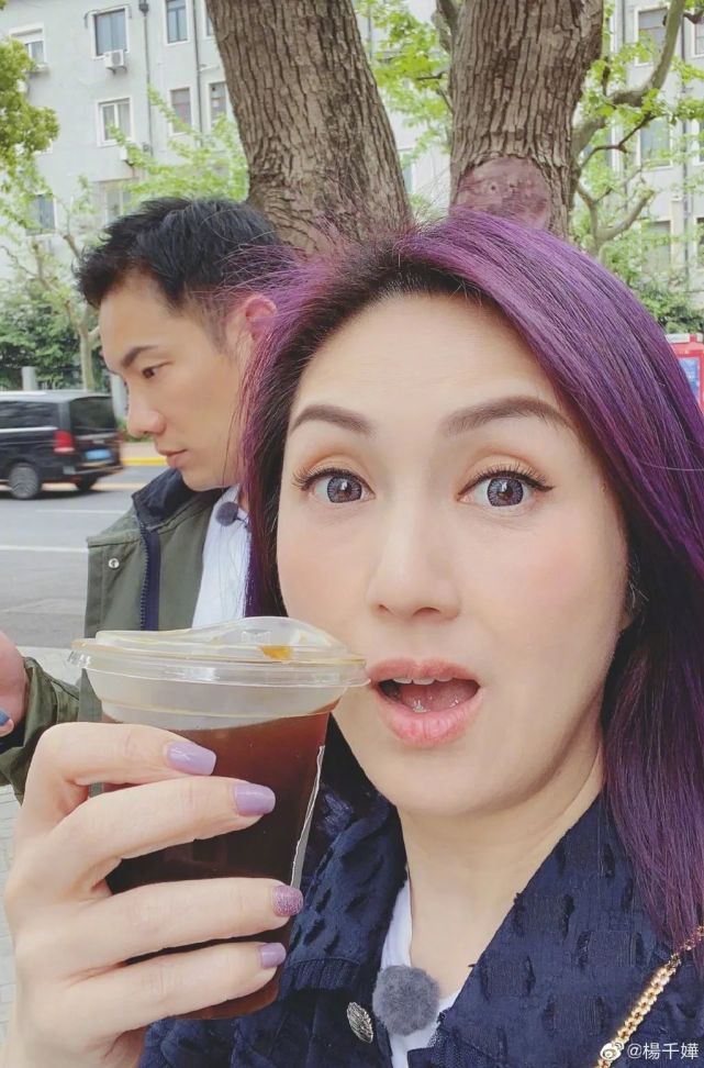 为歌而赞杨千嬅上内地节目骚唱功唱谭咏麟金曲被粉丝激赞耳朵已怀孕