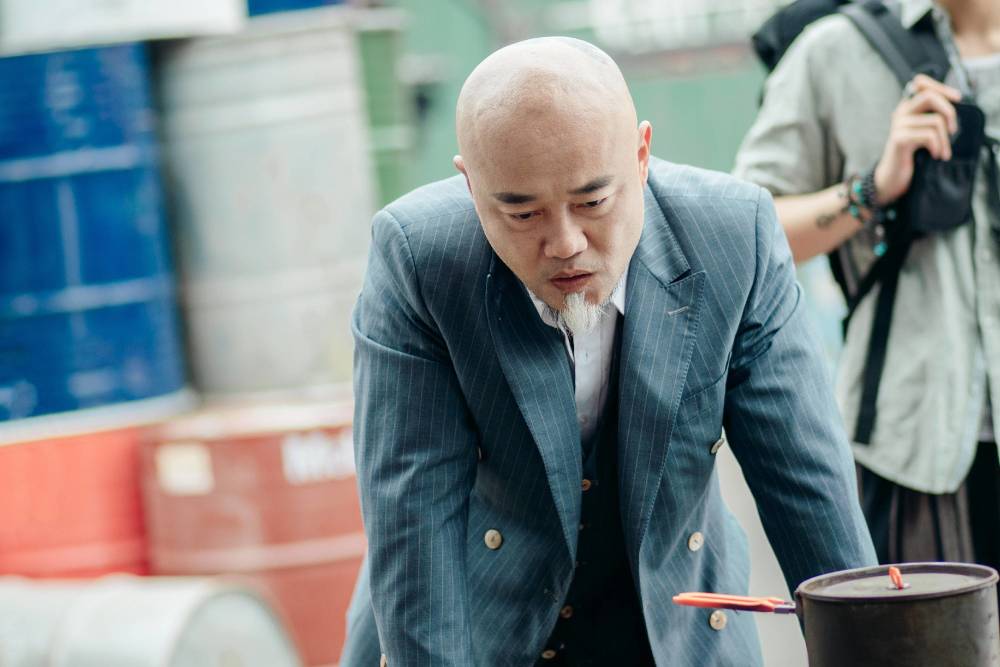 陈楚翰《风暴舞》收官 加莱自入陷阱负伤下线:我不想死_腾讯新闻