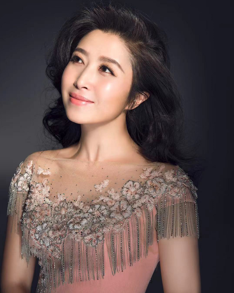 刘媛媛个人最新单曲《追随》全国发行