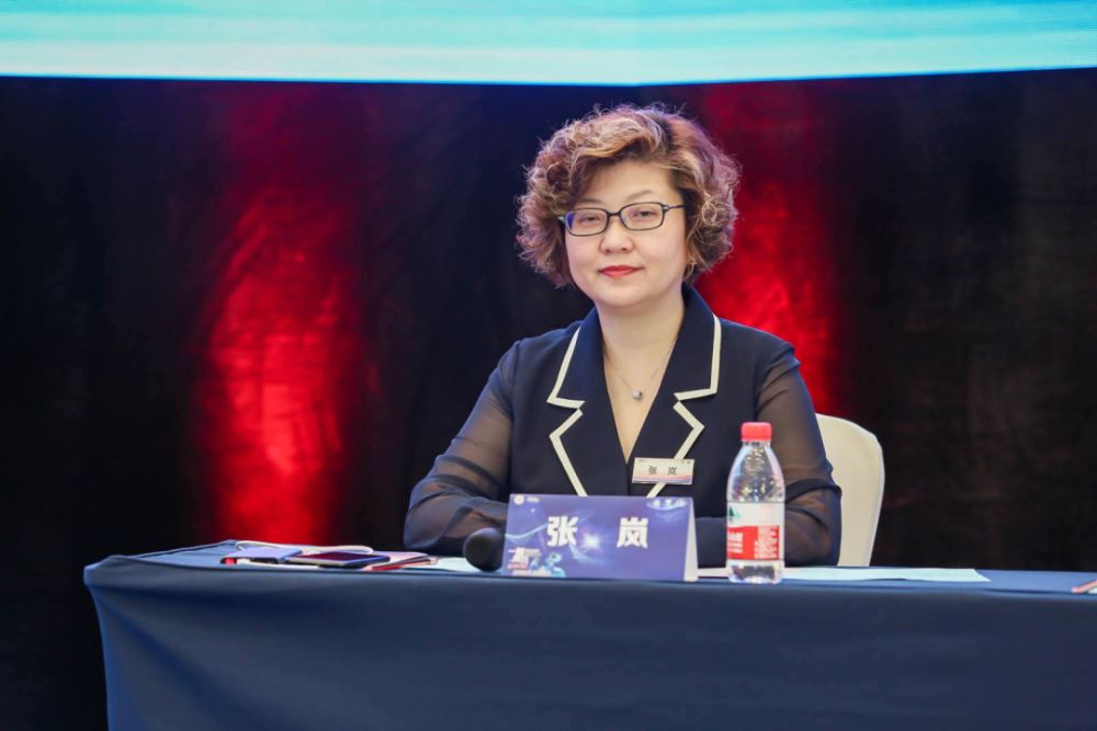 郭伟教授 与 上海交通大学医学院附属仁济医院 张岚 教授 共同牵头