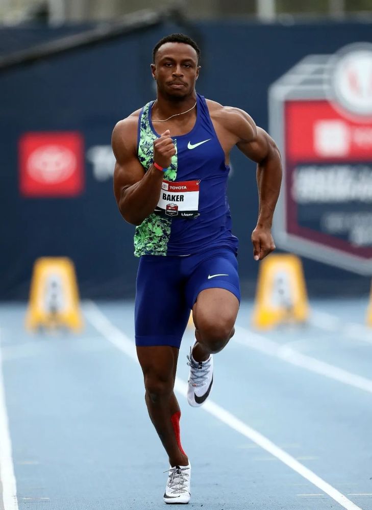 9秒91美国名将贝克借助大顺风创佳绩实力不如我国飞人苏炳添