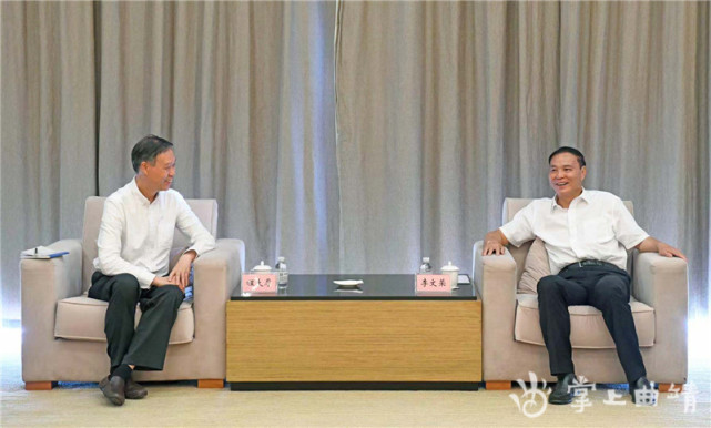 李文荣与华侨城集团座谈