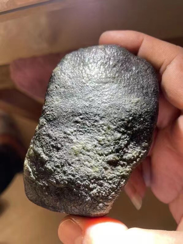 320克老坑莫西沙脱沙灯泡冰料