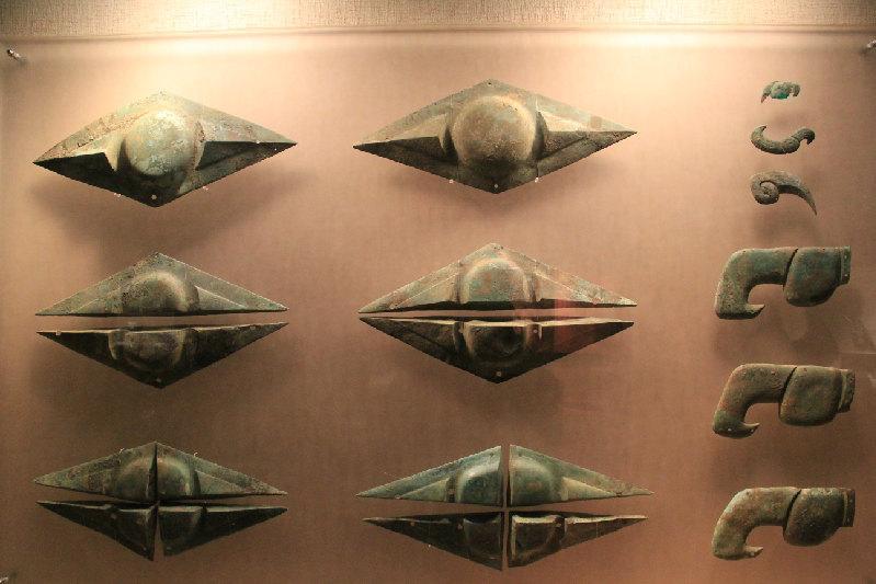 三星堆太阳轮为何有五个轮齿说苑这本书破解古蜀国的谜团