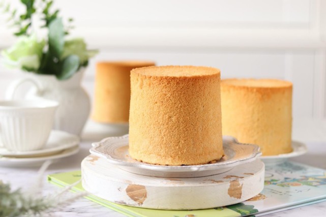 特别好吃的葡萄汁蛋糕,口感松软味道清甜,又含有浓郁的果香