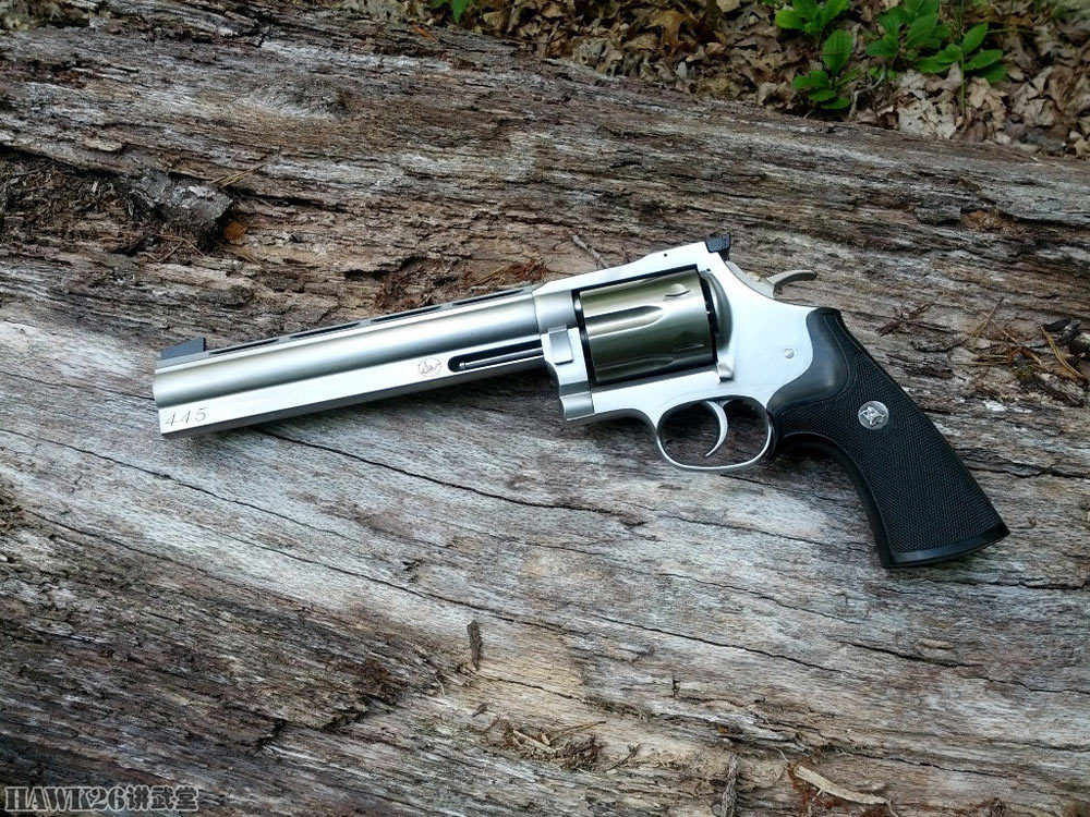 评测丹韦森棕熊青铜1911手枪威力强大长管型能击毙猛兽