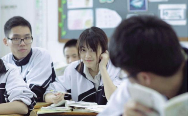 高中学霸情书火了 文科生浪漫理科生逻辑严谨 老师看后也称赞 腾讯新闻