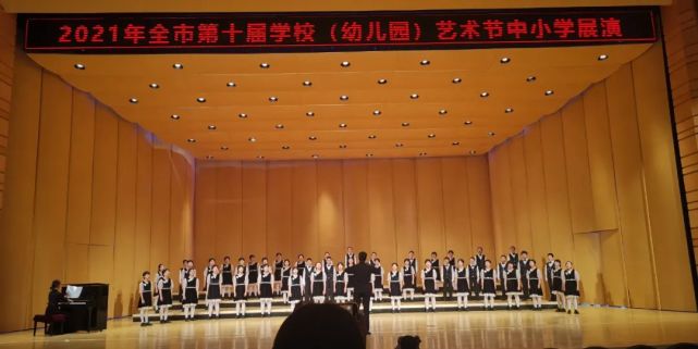景德镇九中校长陈辉九中是个动车军团