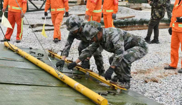 沙場點兵泉州公路民兵應急搶險實戰演練