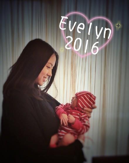 6月1日儿童节,张梓琳晒照宣布二胎产女喜讯