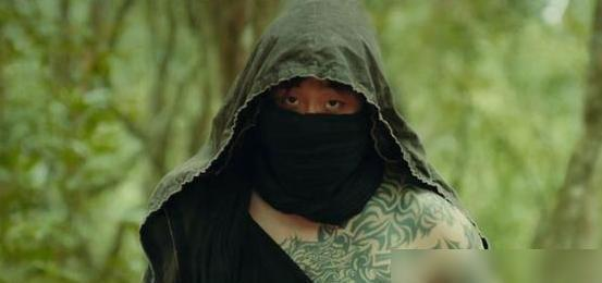 张大佛爷虽然身为张家外家人,但他始终坚守本心,不负张家人,不负家国